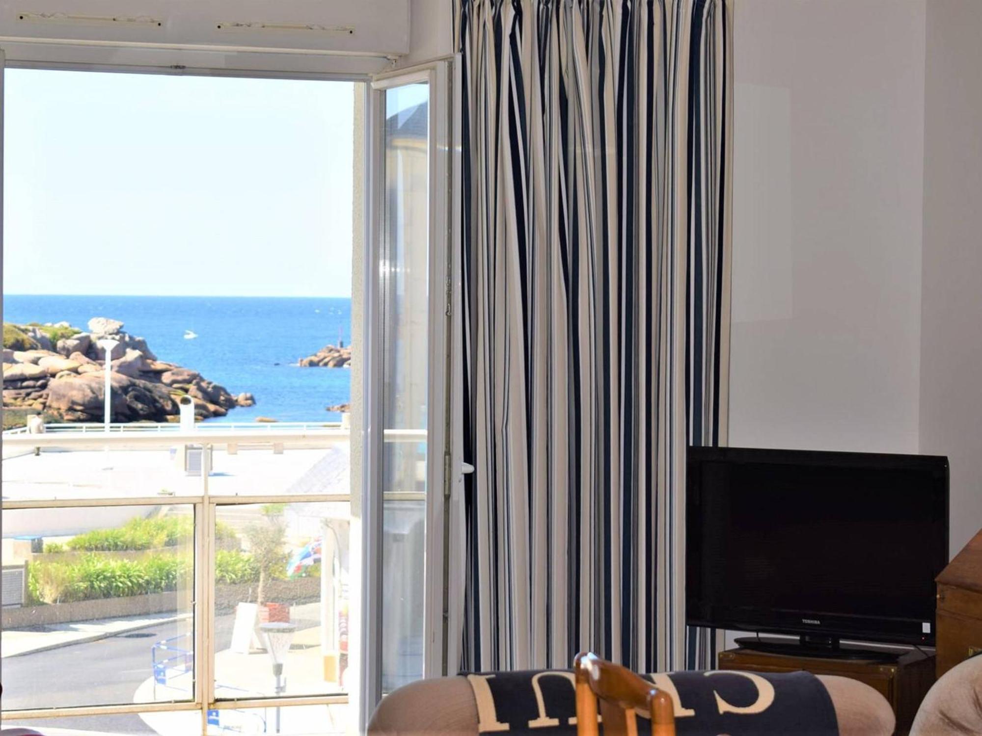 Appartement Trégastel, 2 pièces, 4 personnes - FR-1-368-18 Exterior foto